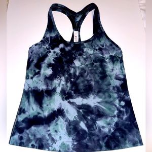 Lululemon Racerback Short Tank Top Nulu Size 4 Diamond Dye